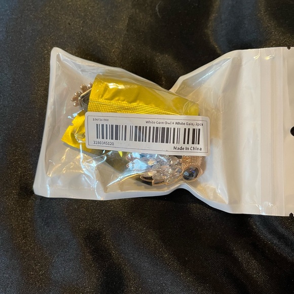 🌟Pick Any 2/$13 Sale Car Vent Clip - Picture 5 of 5